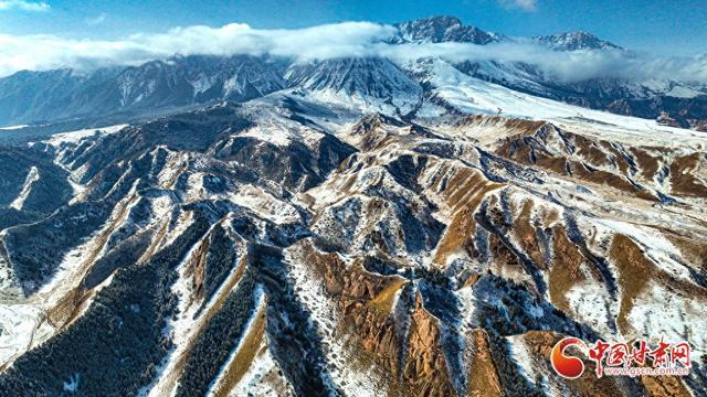 陇拍客丨雪落祁连山 壮美入画来