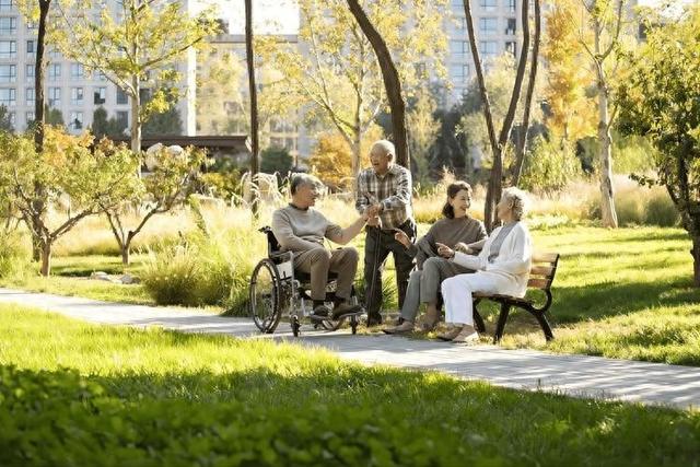 中国将迎来前所未有的死亡高峰，专家给出答案：是这些因素导致的