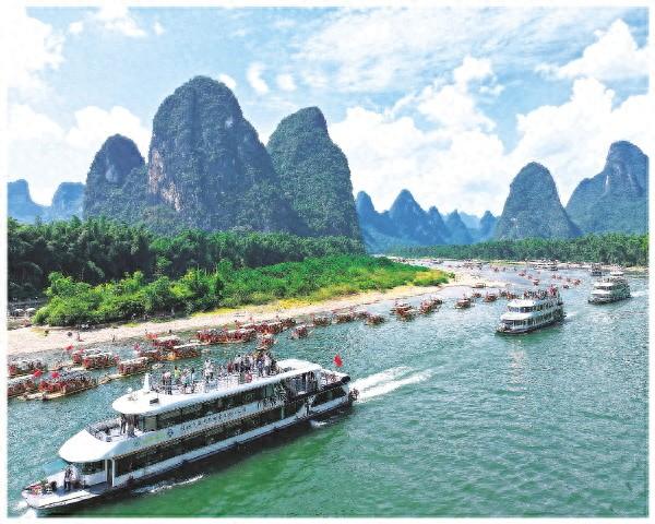 双节假期桂林水上旅游热