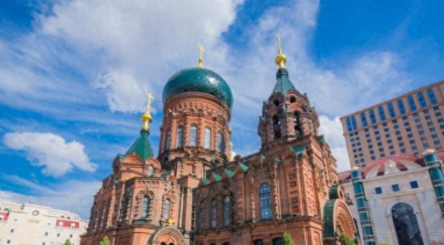 江南女孩初到哈尔滨被冻哭，三个月后竟爱上冰天雪地