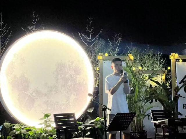 “夏日梦幻”音乐角唱响太原植物园