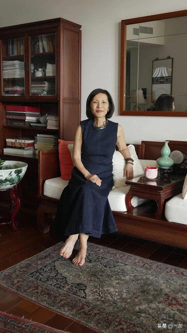 中国顶级女藏家:收了30年的家具,拍出2亿天价