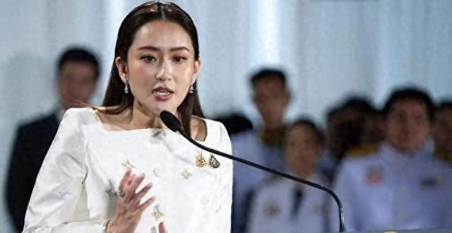 洪森赌赢了，佩通坦被赶下台，不到24小时中方出手，送泰国一句话