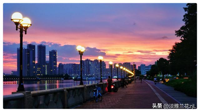 9. 19. 的绚烂晚霞，美出天际。