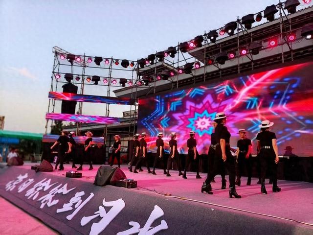 习水：寨坝消夏夜 乐享清凉时