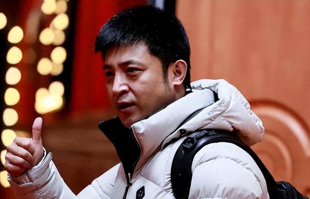 原来李莉就是“春晚钉子户”孙涛的老婆	，难怪孙涛每年都能上春晚