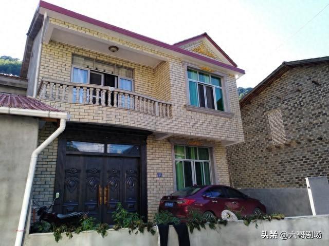 逃离小套房攻略（几万块在鹤岗买套房）