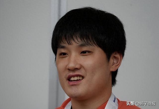 张本智和谈亚锦赛男团半决赛2比3不敌中国队，称“把对手逼入了绝境”：希望在明年的世界乒乓球锦标赛上复仇