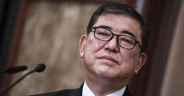 中美第三轮谈判在即，美财长立规矩：须答应两件事，否则加税100%