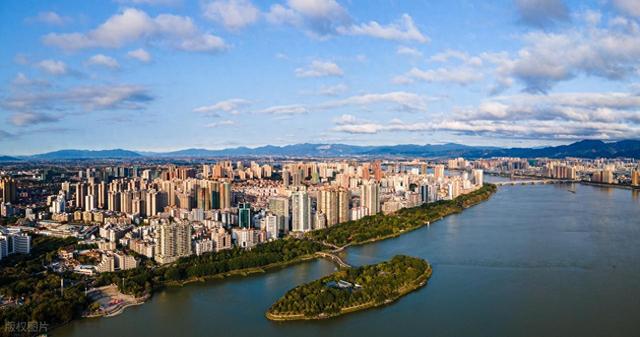 广东清远面积全省最大！相当于7个东莞，比2个广州还大，确实惊人