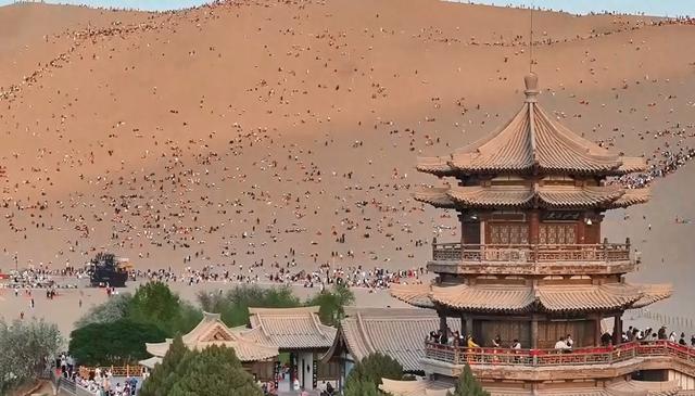 敦煌旅游热度持续上涨 文旅消费市场活力涌流
