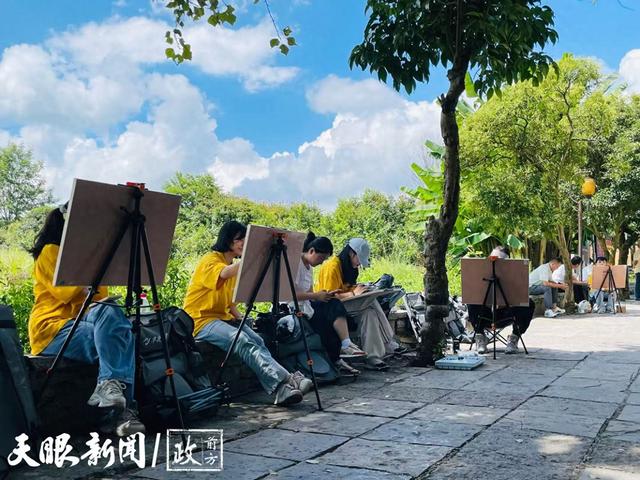 安顺这个石头寨有招“炼金术”