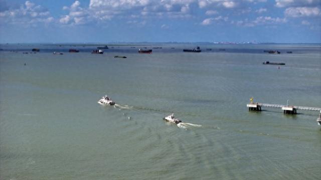 热闹一时的海滨公园，消失得无影无踪