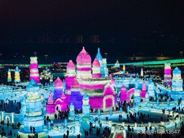 冰雪撬动亿万市场，哈市冰雪节更耀眼，冰雪盛宴会改变冬天的寒冷