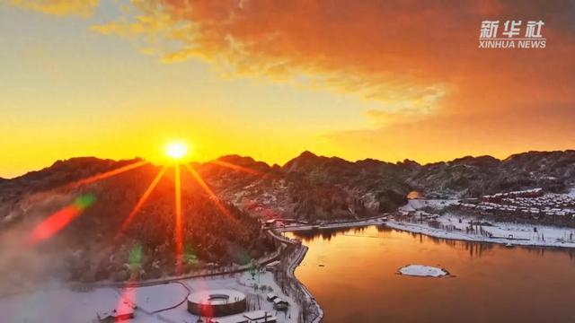 日照金山、水墨画卷、雪林撞色!重庆冬日雪景,每一帧都想保存