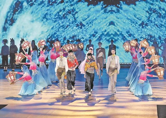 世遗辉映时尚，海丝联结世界！2025年海上丝绸之路国际文化旅游节 暨“世遗辉映·世界共享”非遗时尚秀举行