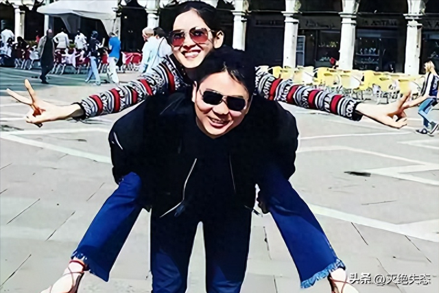 刘强东自爆在章泽天面前没自信，"老夫少妻"的残酷现实显现无疑