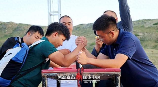 玩转阿勒泰丨蒙克牧场夏夜沸腾了 为何让游客直呼 “还想来”