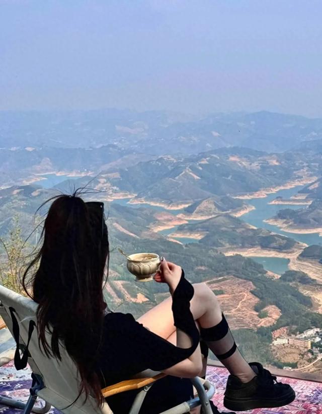 7～8月一定要去的5个城市，治愈又解压，先挑一个小住三五天吧！