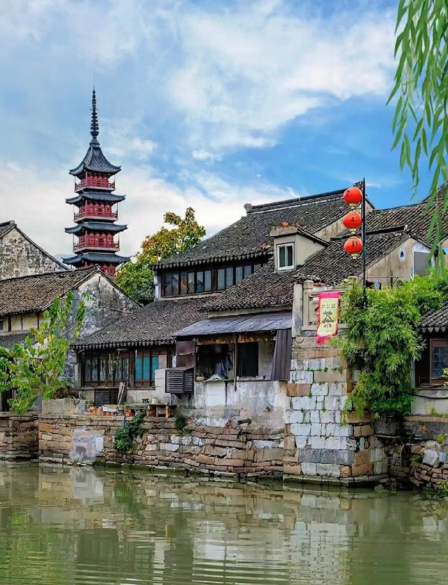 昆山常住人口（中国百强县昆山 你知道到底有多强工业总产值突破124万亿元）