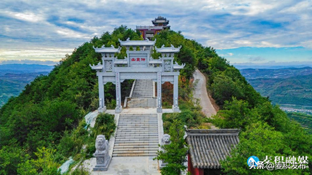 【东方微笑 多彩麦积】摄影师看麦积| 神农山秋日风光（下）