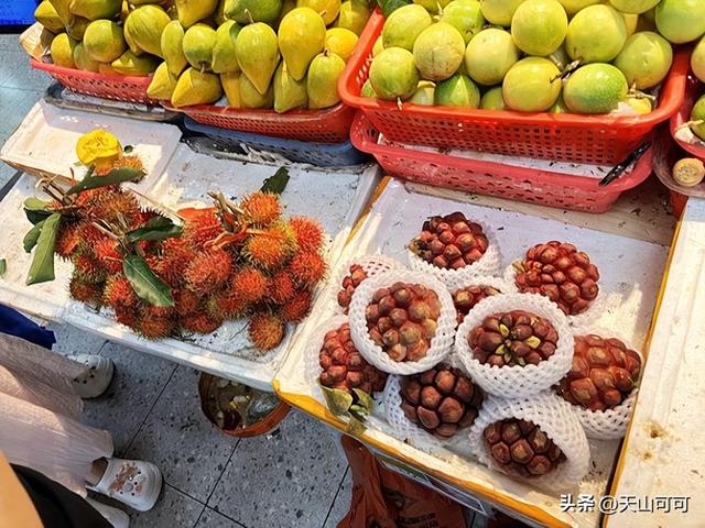 看看三亚这几种水果，有种吃起来和鸡蛋一样味道，第一次见！