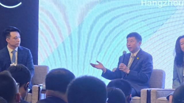 宁德时代首席制造官倪军：生成式AI在工业领域需更深层知识与更多数据训练