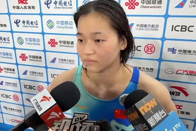 全红婵组合出现大失误，无缘冠军，陈若琳在看台无奈的笑了