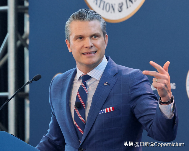 实在太狠了，美军空袭后还补枪，赫格塞斯下一步更是让人直冒冷汗