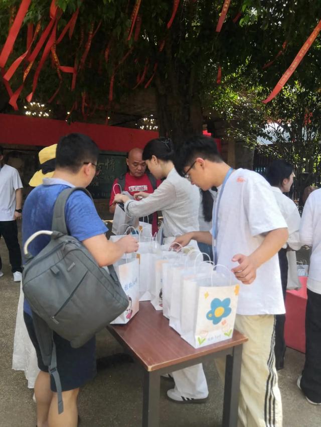 【最美丽的县·礼赞最可爱的人】阳朔2025年崇军月“军旅荣光·畅游阳朔”活动举行