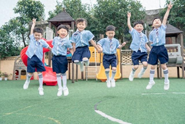 晚上一年幼儿园可能改变孩子一生轨迹，多大入园最好？关键看3点