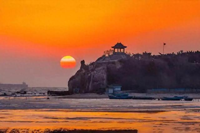 我爱有山有水四季分明的秦皇岛