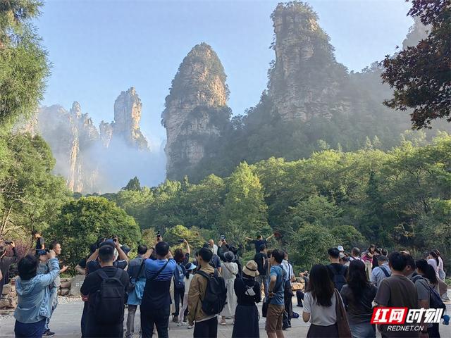 限流不失温度，文化浸润仙境——张家界国家森林公园的双节文旅答卷