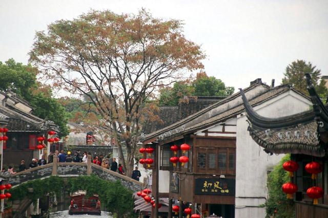 江苏苏州：霜降时节秋意浓