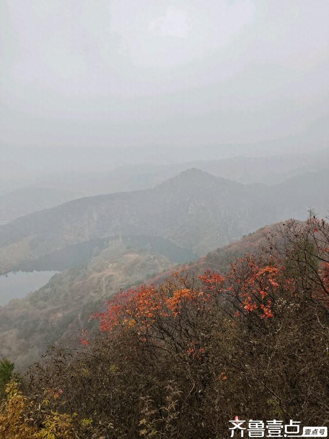 立冬首周末雨润章丘：红山翠谷赏红叶，仙境啊～