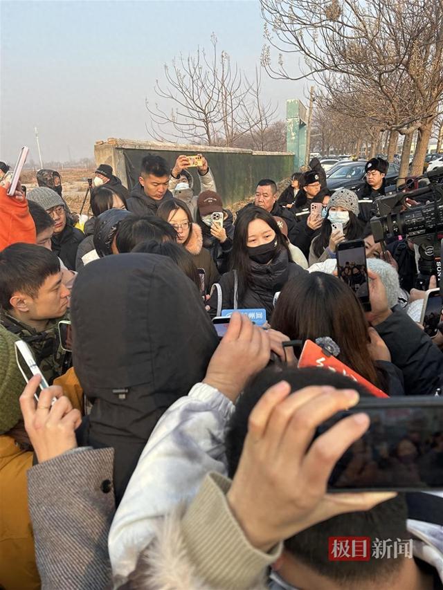 辞职为犬追凶的女子称抗诉申请被驳回，此前毒死9只狗的男子一审获刑4年，已提起上诉