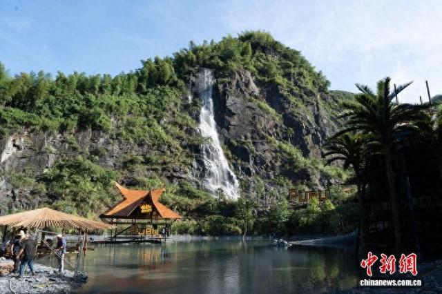 浙江首个地质生态产品交易仪式在安吉余村举行