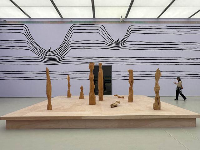 最新资讯-这届上海双年展，是给感官和心灵的“光合感化”(1)