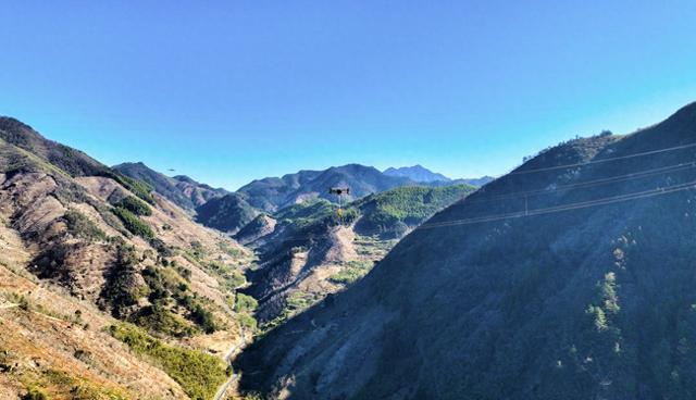 冰峰优化（冰峰线上的空中哨兵 浙江首台超高压除冰机器人守护杭城电网）