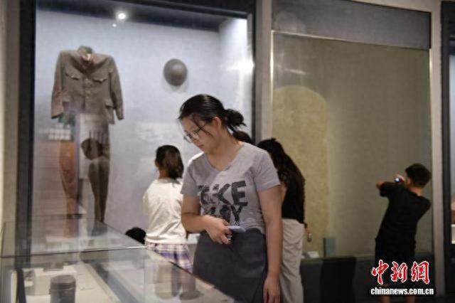 （抗战胜利80周年）探访安徽淮南大通“万人坑”教育馆