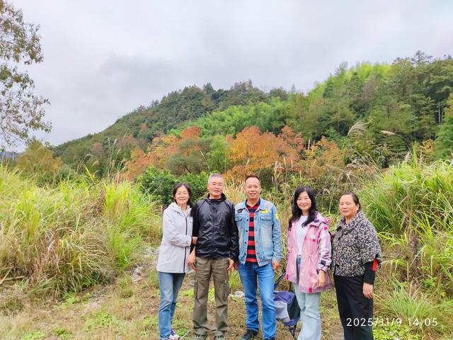 仙居县谷坦水库环线走，半山深处藏人家，依山傍水远繁华