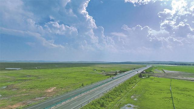 内蒙古，远不远？|立体交通网 让北疆风光触手可及