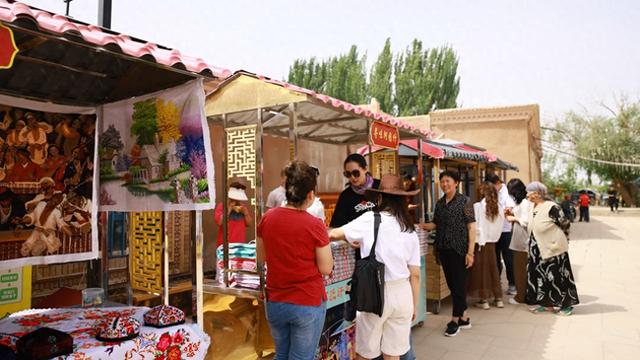 新疆文旅产业发展的特色“答卷”：让古老遗产“活”起来