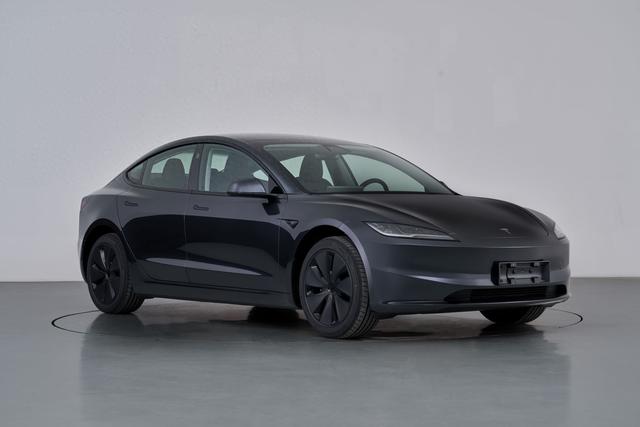 特斯拉Model 3新车型上市