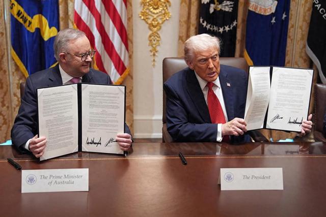 从稀土到AI！美国卡脖子失败，中国制度如何碾压美国科技霸权？