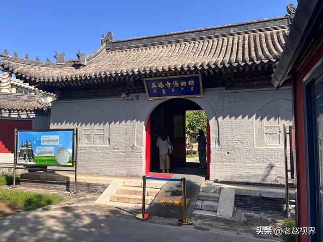 探秘呼和浩特五塔寺博物馆，邂逅三百年前的砖雕瑰宝与天文奇图！