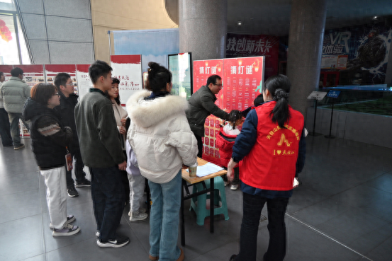 天柱山地质公园博物馆：探秘寻宝乐不停 游客好评如潮