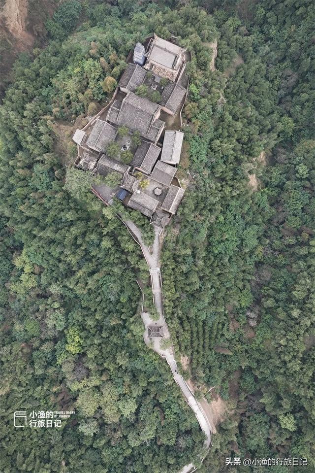 陕西有座山，造型很奇特、藏着很多福气！旁边还有个绝美古村落