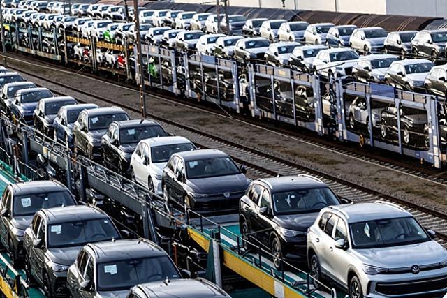 看来是真急了，德国请求中国给予出口豁免，外长亲自打电话给中方