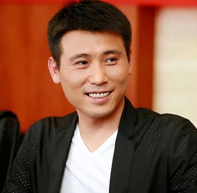 辛柏青也没想到，朱媛媛去世四个月，李乃文再次令所有人刮目相看